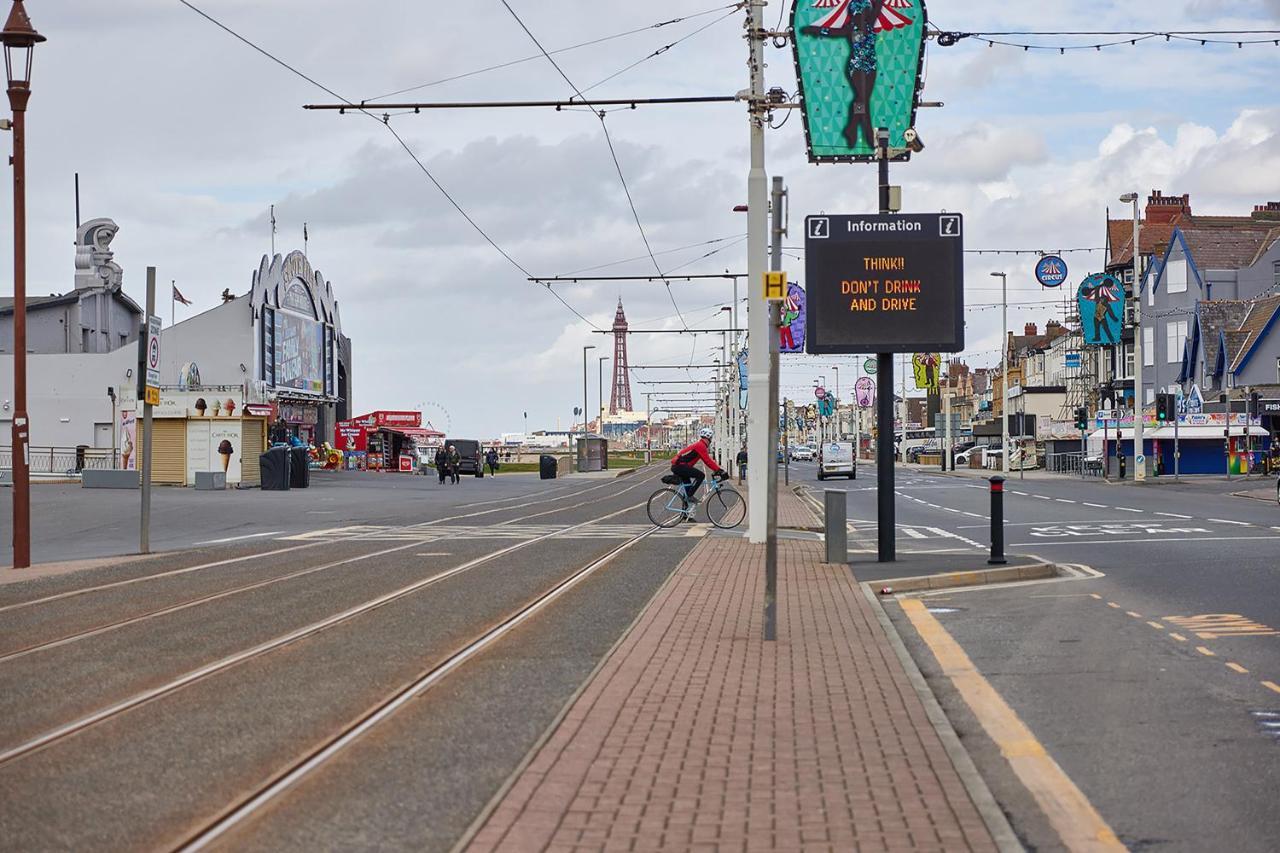 Pleasure Holiday Apartments Blackpool Extérieur photo
