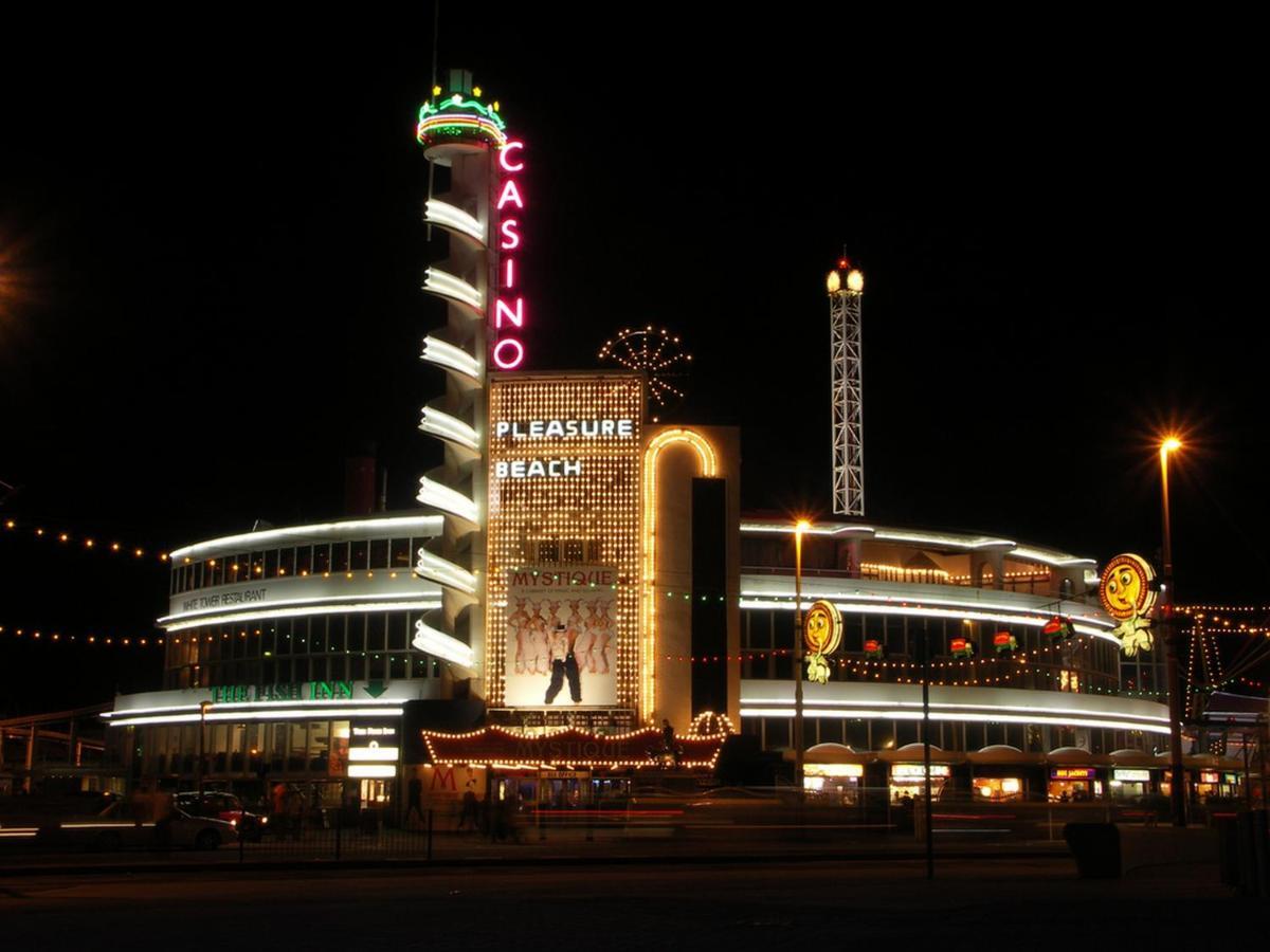 Pleasure Holiday Apartments Blackpool Extérieur photo